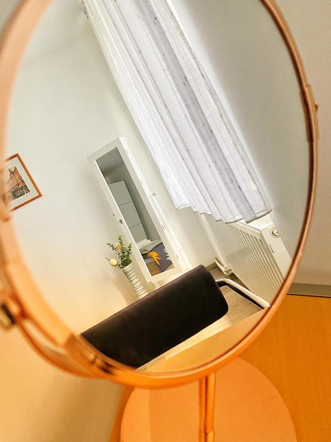 Astoria Appartement Varaždin Buitenkant foto