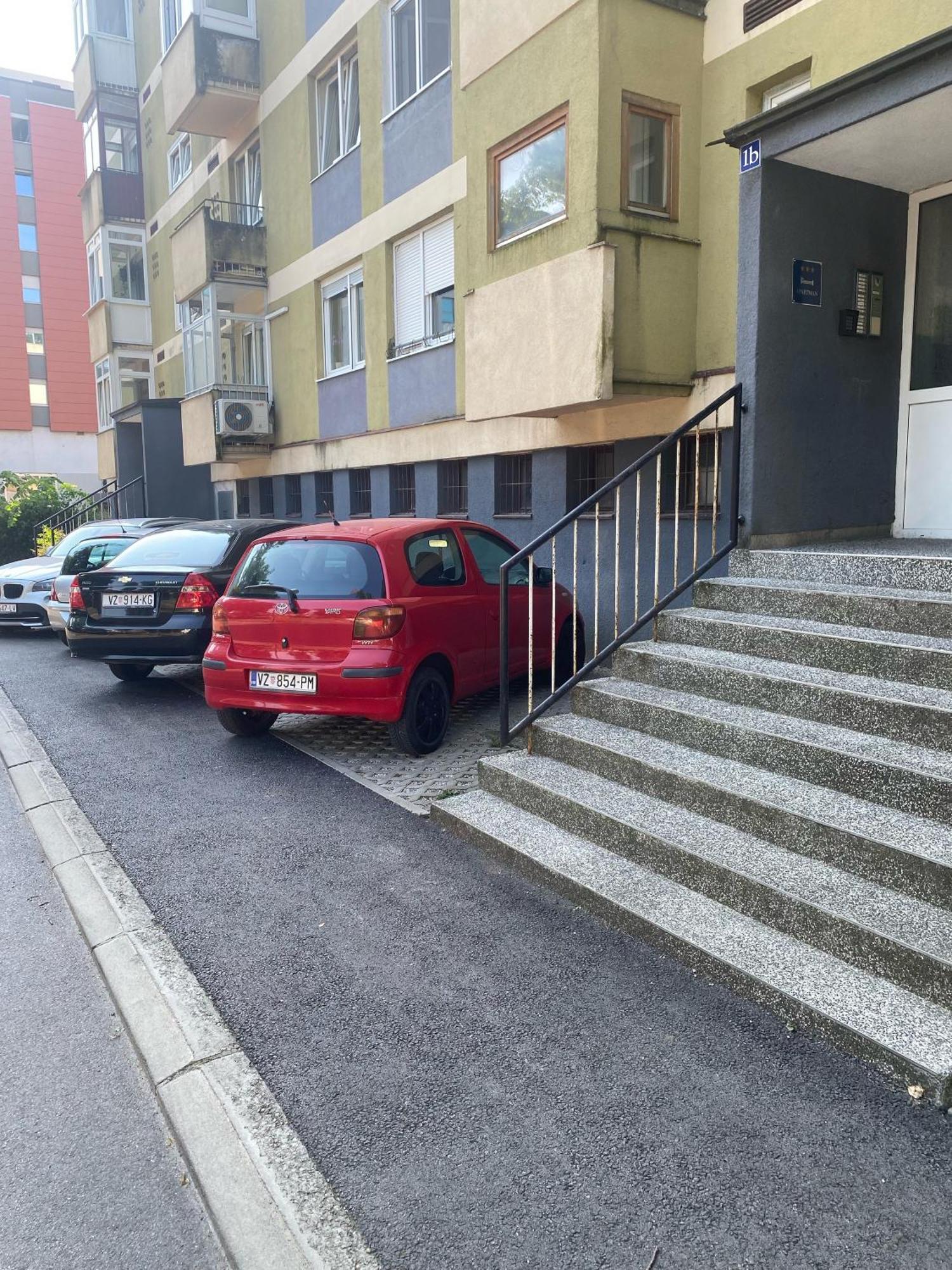 Astoria Appartement Varaždin Buitenkant foto