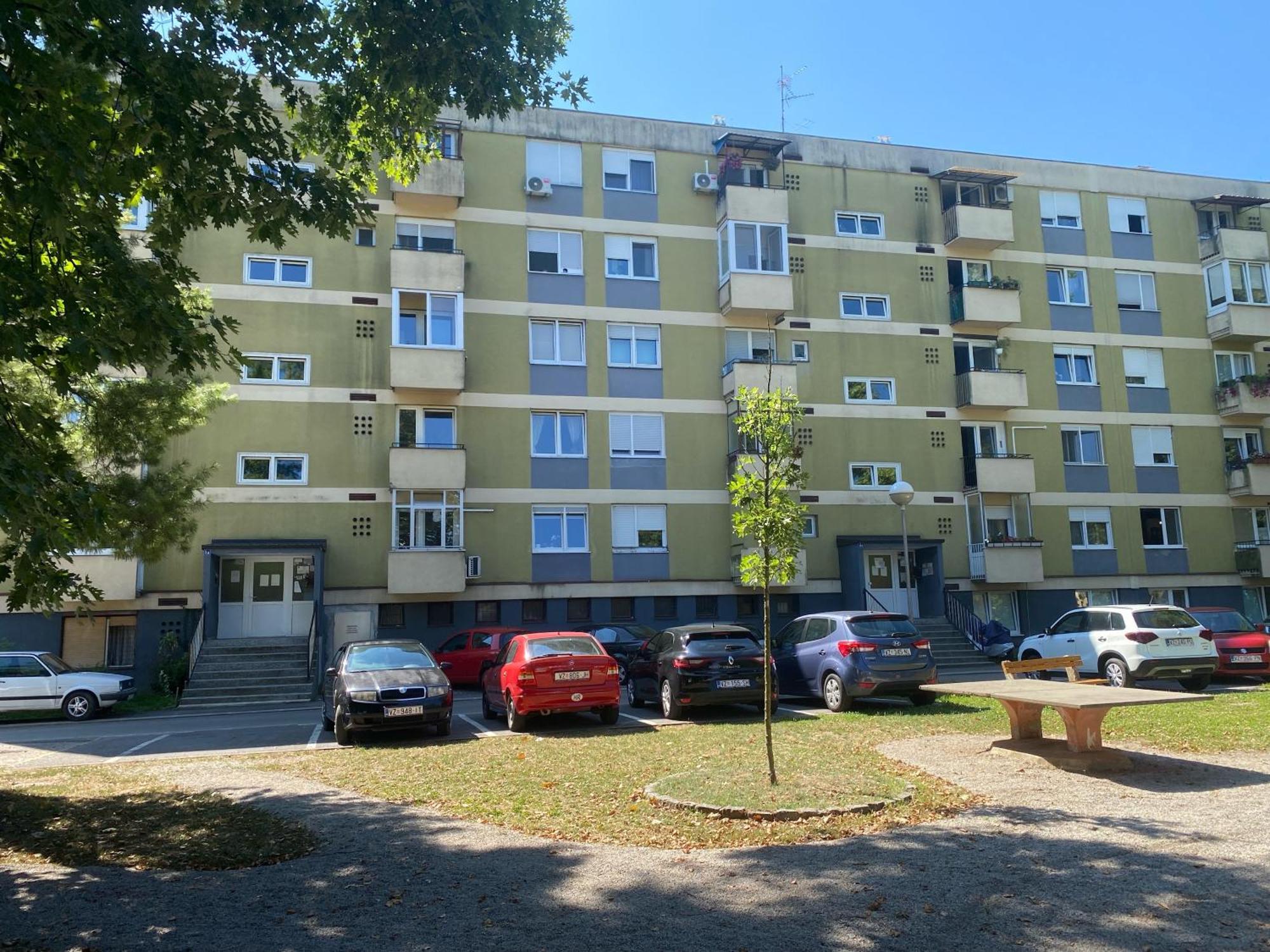 Astoria Appartement Varaždin Buitenkant foto